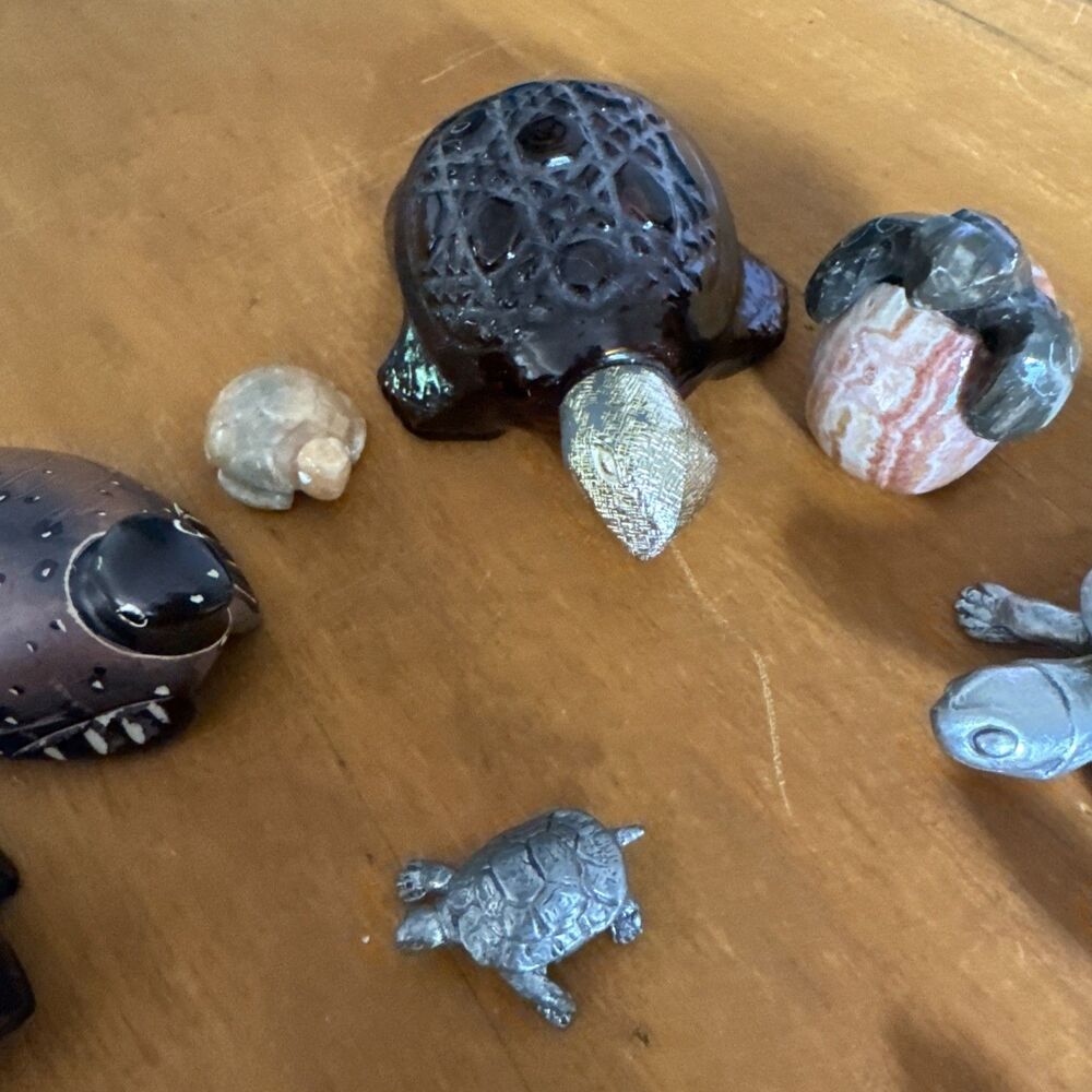 Vintage Turtle Figurines Lot of 12 Mixed Matter Pewter Stone Trinket Box - Picture 4 of 16